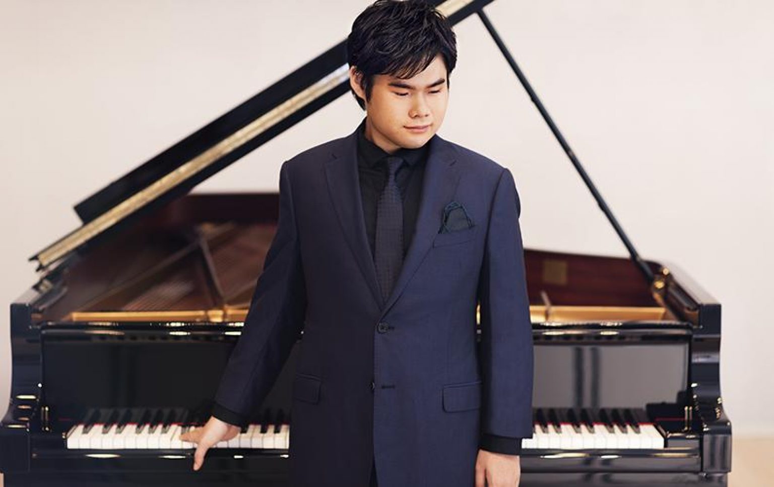 12 Famous Blind Piano Players: A Detailed Overview - Best Piano Keyboards